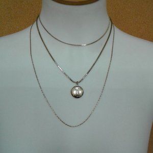 FREDA  Gold Tone  photo Necklace